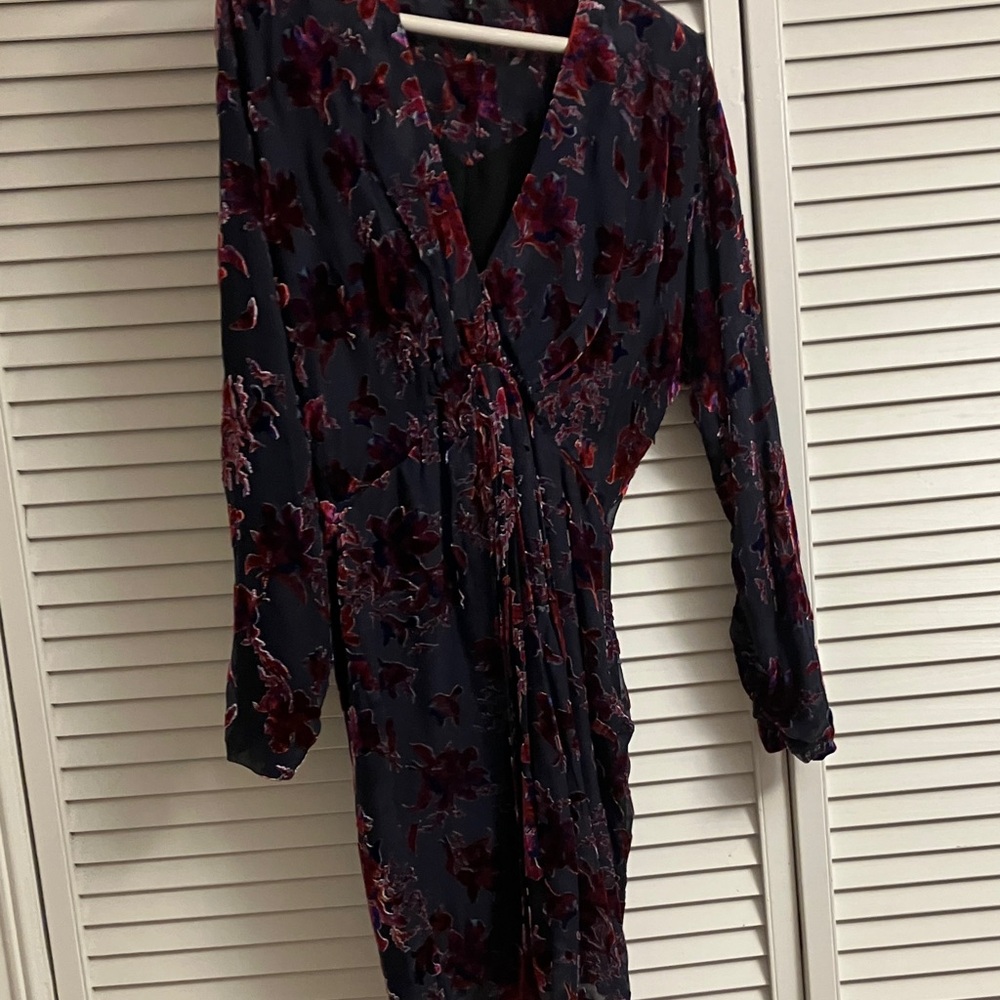 Dress black with velour flowers